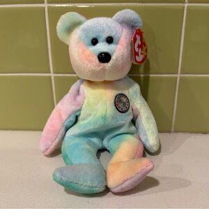 Ty Beanie Baby B.B. Bear, also known as the Birthday Bear